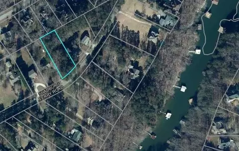 6004 Shadburn Ferry Rd, Buford, GA 30518