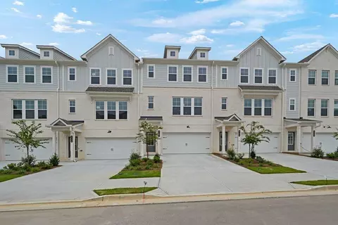 3194 Eastham Run Dr, Dacula, GA 30019