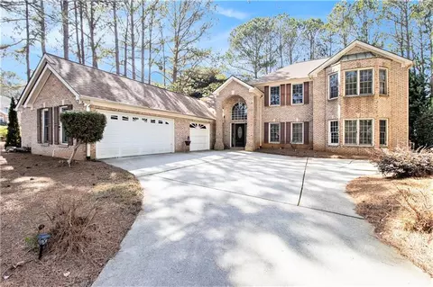 11 Tallulah Ct, Jonesboro, GA 30236