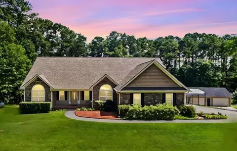2517 N Hightower Trl, Conyers, GA 30012