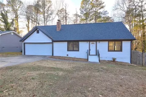 3481 Oak Run Dr, Lithonia, GA 30038