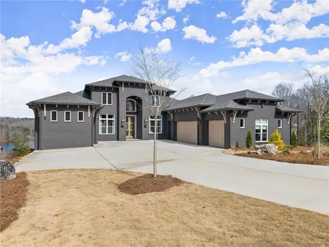6498 Wildwood Trl, Flowery Branch, GA 30542