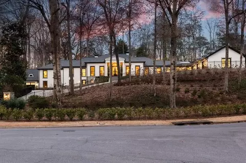 3565 Haddon Hall Rd NW, Atlanta, GA 30327
