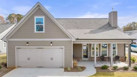 213 Saratoga Dr, Acworth, GA 30102