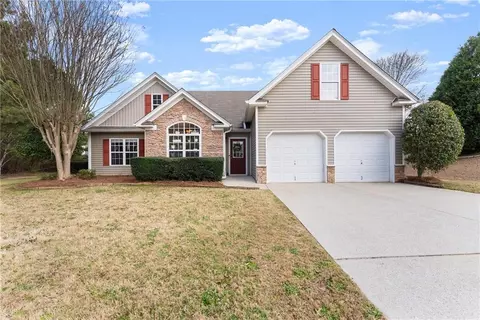 2405 Landrum Ct, Lawrenceville, GA 30043