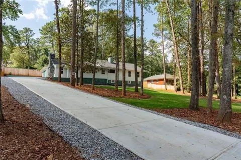 3345 Flowers Dr, Atlanta, GA 30337