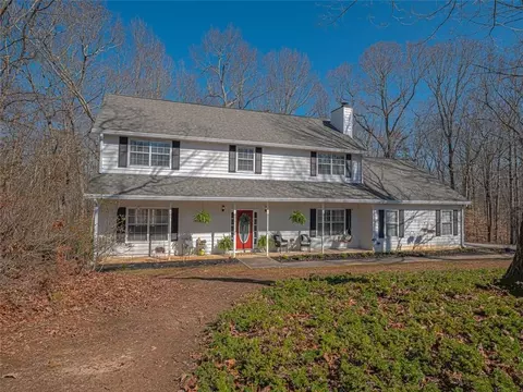 4260 Laurel Glen Ct, Douglasville, GA 30135