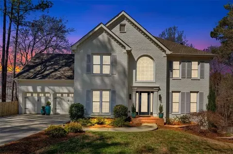 2447 Elmhurst Blvd NW, Kennesaw, GA 30152