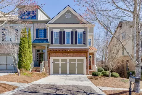 6933 Fellowship Ln, Flowery Branch, GA 30542