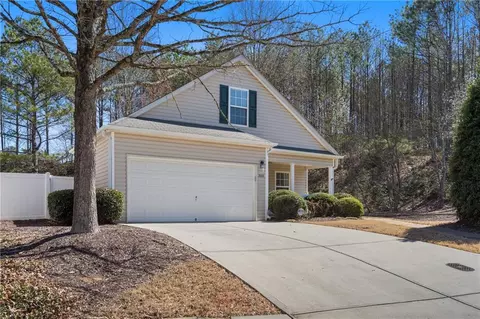 300 W Oaks Trl, Woodstock, GA 30188