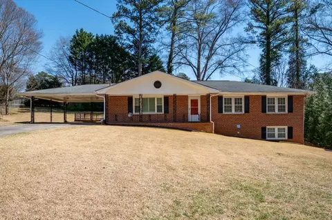 1276 Kingsview Cir SE, Smyrna, GA 30080