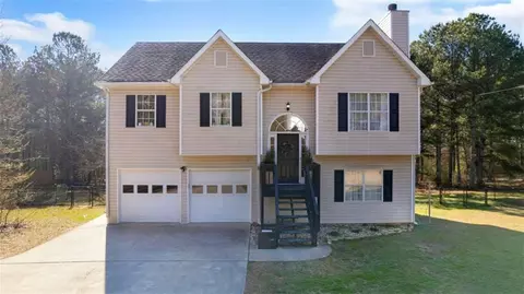 1192 Drummond Rd, Lindale, GA 30147