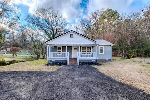 1526 Cave Spring Rd, Rome, GA 30161