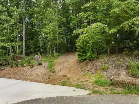 2425 Winterview Rdg, Gainesville, GA 30506 photo 8