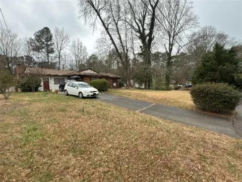 4227 Cheryl Ann Court Ct, Stone Mountain, GA 30083