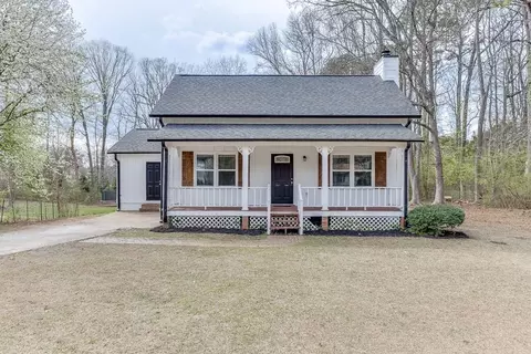 2737 King Arthur Ct, Buford, GA 30519