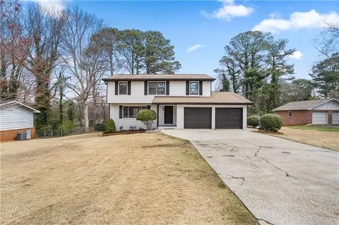 2167 Cedar Dr, Lawrenceville, GA 30043