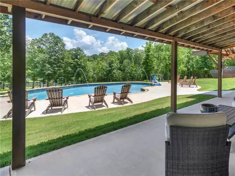 Exterior - 110 Wilson Rd, Jackson, GA 30233 photo 9 of 19