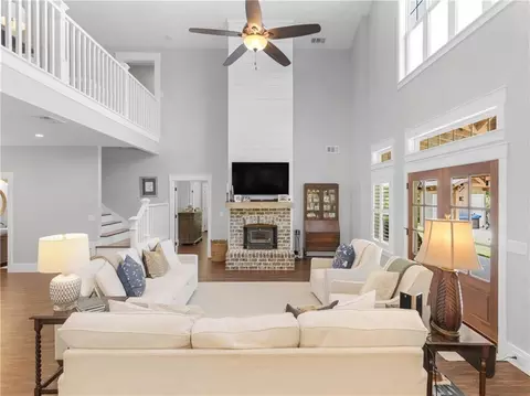 Living - 110 Wilson Rd, Jackson, GA 30233 photo 3 of 5