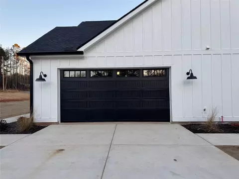 Exterior - 2480 Steele Rd, Griffin, GA 30223 photo 5 of 12