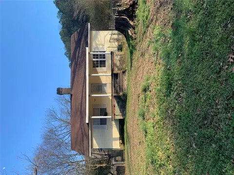 1184 Spring Creek Rd, Summerville, GA 30747