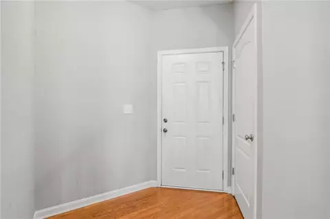 2297 Elmbridge Rd, Buford, GA 30519 photo 4