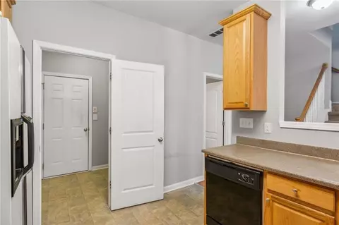 2297 Elmbridge Rd, Buford, GA 30519 photo 13