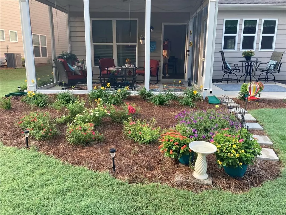 Exterior - 303 Duplin Dr, Griffin, GA 30223 photo 3 of 6