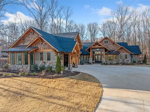 4581 Fawn Path, Gainesville, GA 30506