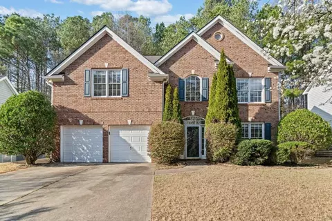 217 Park Creek Dr, Woodstock, GA 30188