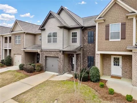 249 Madison Ave, Acworth, GA 30102