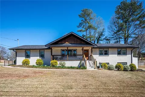 3861 N Cooper Lake Rd SE, Smyrna, GA 30082