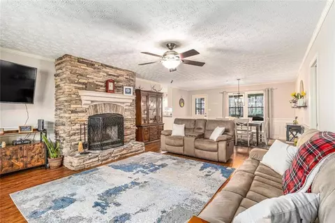 19 Quail Ct, Winder, GA 30680 photo 4