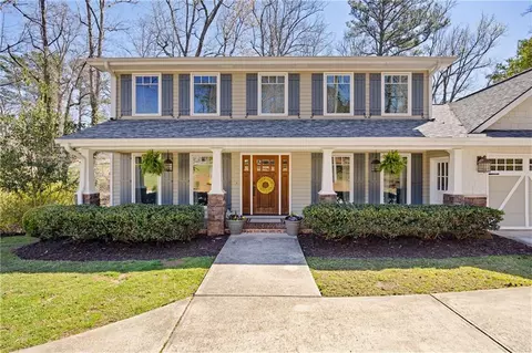 3932 Sentry Walk, Marietta, GA 30068