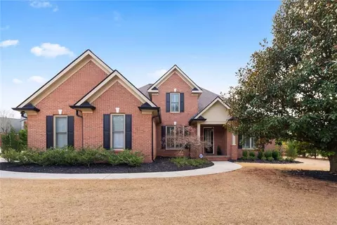 3 Westchester Dr, Cartersville, GA 30120