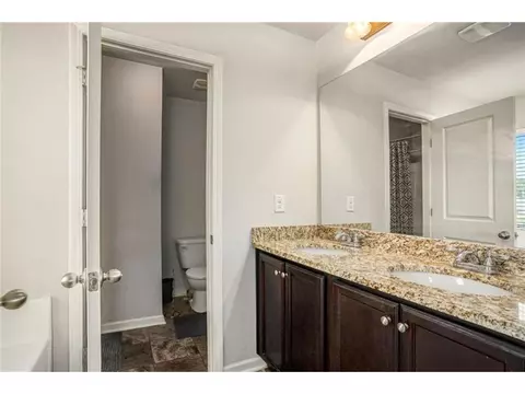 Bath - 71 Pulaski Ave, Hampton, GA 30228 photo 2 of 4