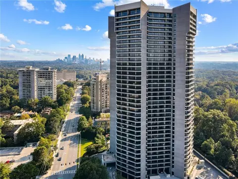 2660 Peachtree Rd NW #11G, Atlanta, GA 30305