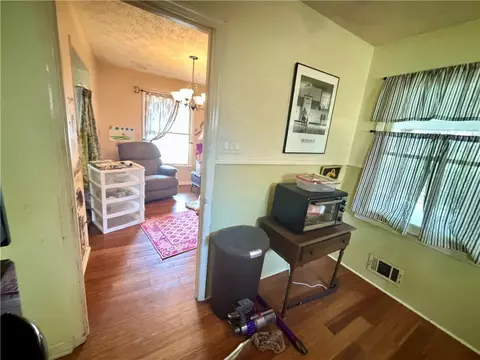 Entry Way - 3077 Meadow Lark Dr, Duluth, GA 30096 photo 3 of 3