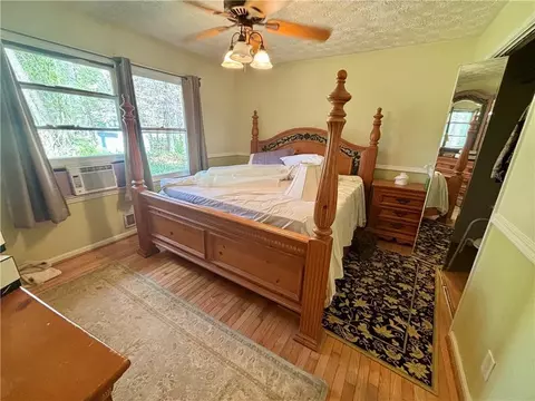 Bedroom - 3077 Meadow Lark Dr, Duluth, GA 30096 photo 4 of 6