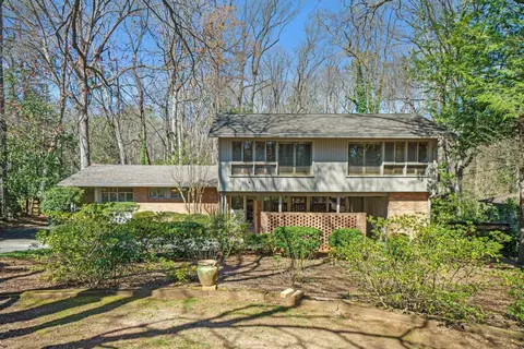 2124 Azalea Cir, Decatur, GA 30033