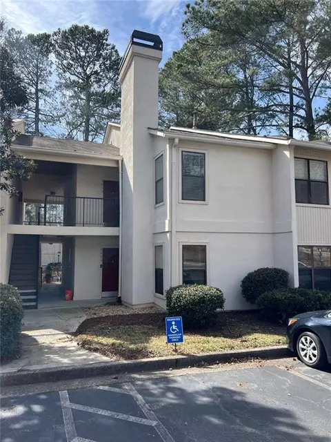 2611 Huntingdon Chase, Atlanta, GA 30350