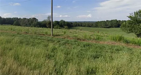 8192 Sandy Cross Rd, Carnesville, GA 30521