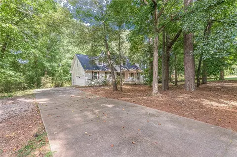 430 N Oakland Cir, Mcdonough, GA 30253