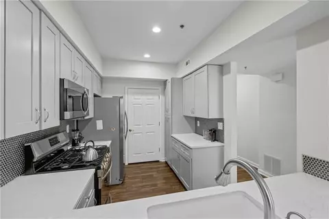 3636 Habersham Rd NW #2208, Atlanta, GA 30305