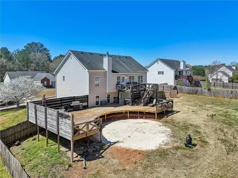 Exterior - 706 Masters Dr, Monroe, GA 30655 photo 6 of 26