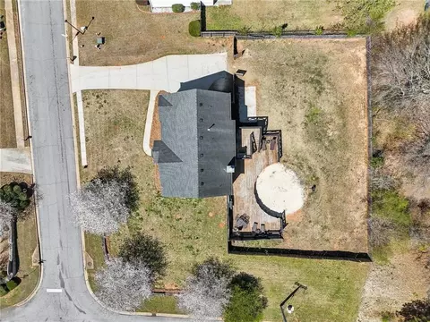 View/Area - 706 Masters Dr, Monroe, GA 30655 photo 14 of 19