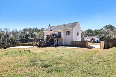 Exterior - 706 Masters Dr, Monroe, GA 30655 photo 14 of 26