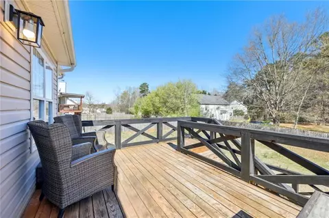 Exterior - 706 Masters Dr, Monroe, GA 30655 photo 24 of 26