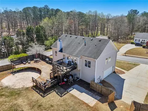Exterior - 706 Masters Dr, Monroe, GA 30655 photo 5 of 26