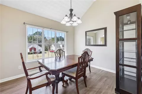 Dining - 706 Masters Dr, Monroe, GA 30655 photo 3 of 3